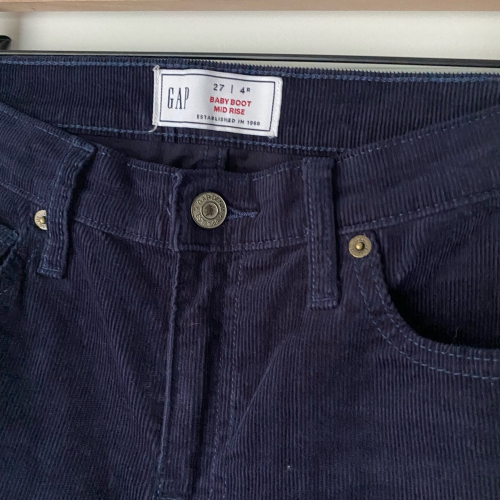 GAP Women's Straight Mini Boot Leg Corduroy - Deep Navy Size 4 - Picture 6 of 9